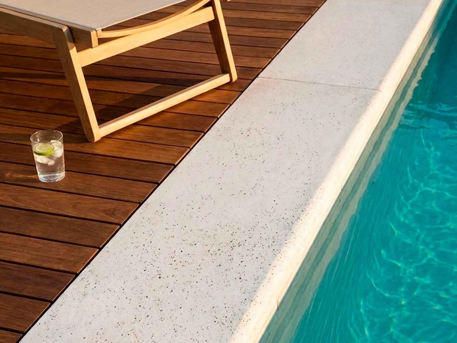 Detalhe ? Borda de Piscina Atermica - 25 x 100 cm - 4 cores - Magma